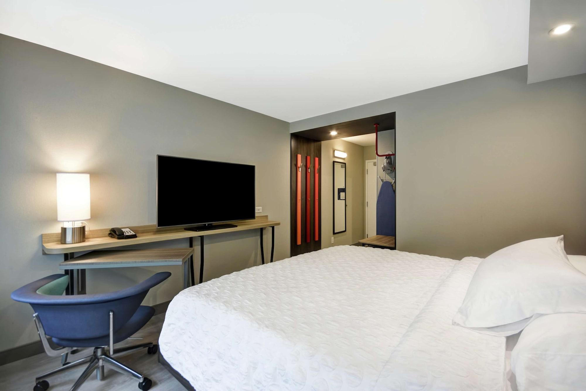 Отель Tru By Hilton Chicopee Springfield Экстерьер фото