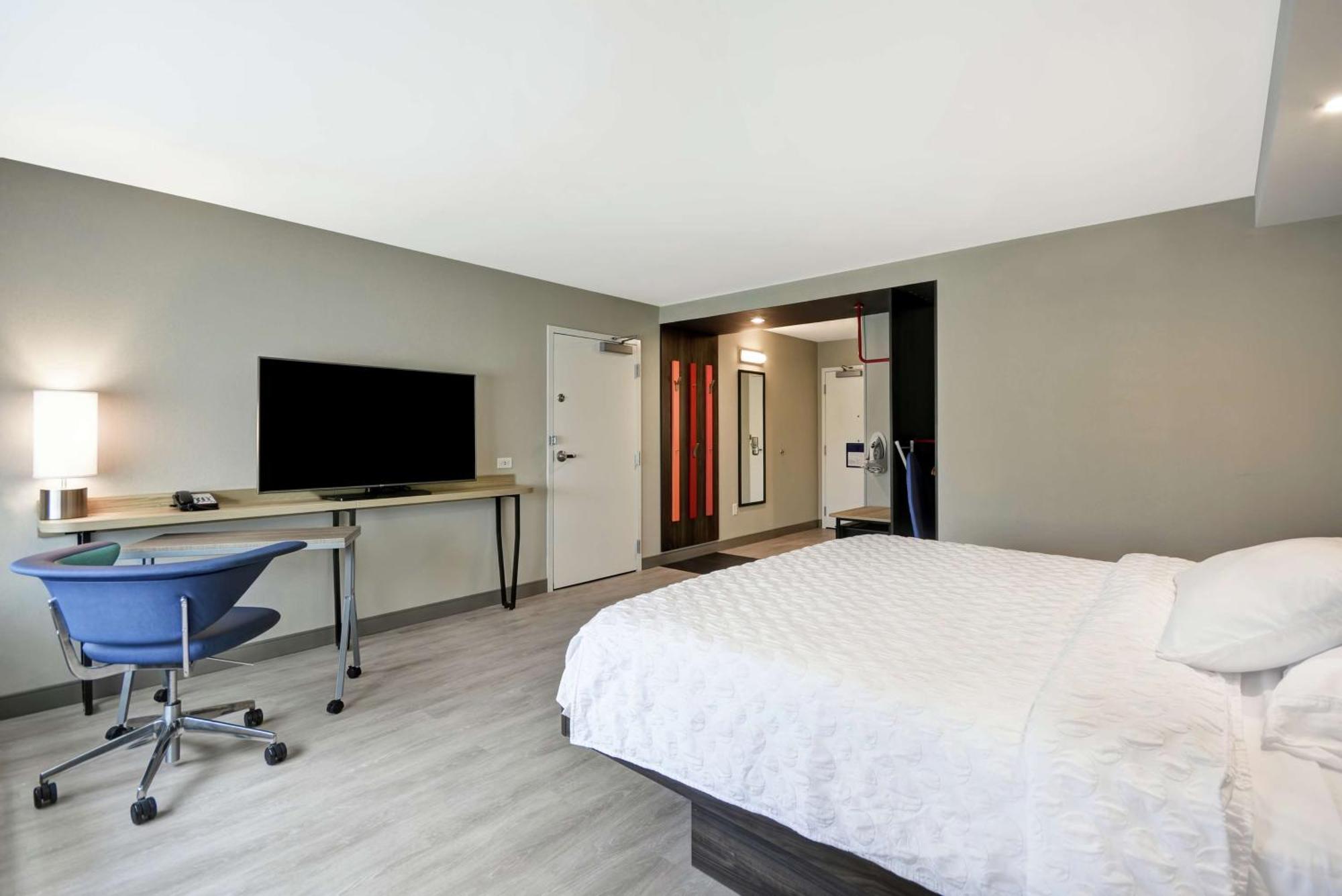 Отель Tru By Hilton Chicopee Springfield Экстерьер фото