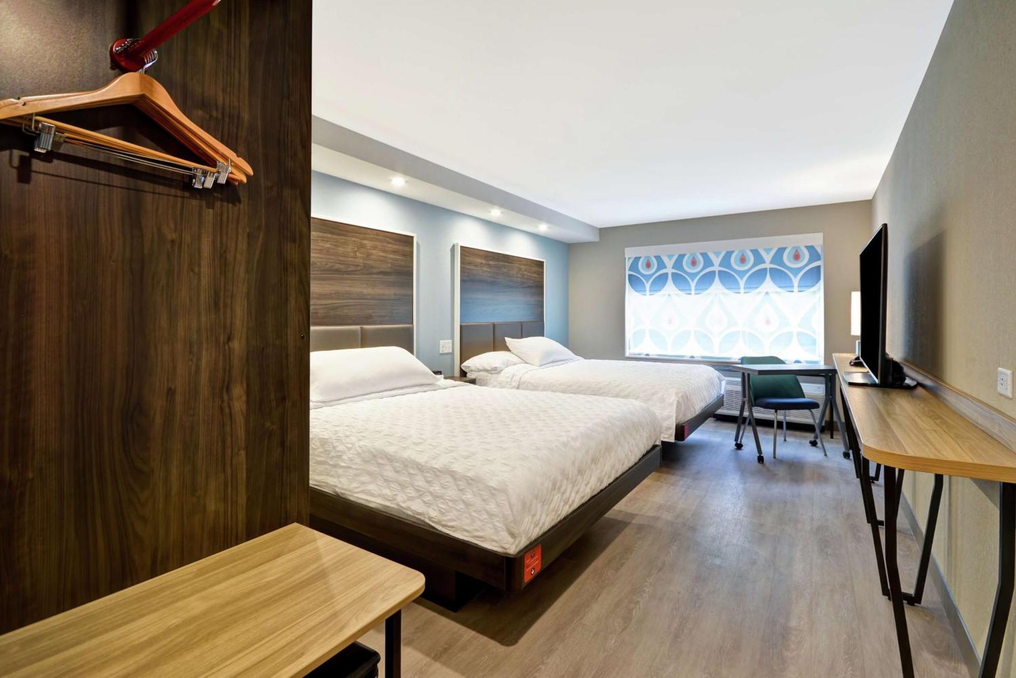 Отель Tru By Hilton Chicopee Springfield Экстерьер фото